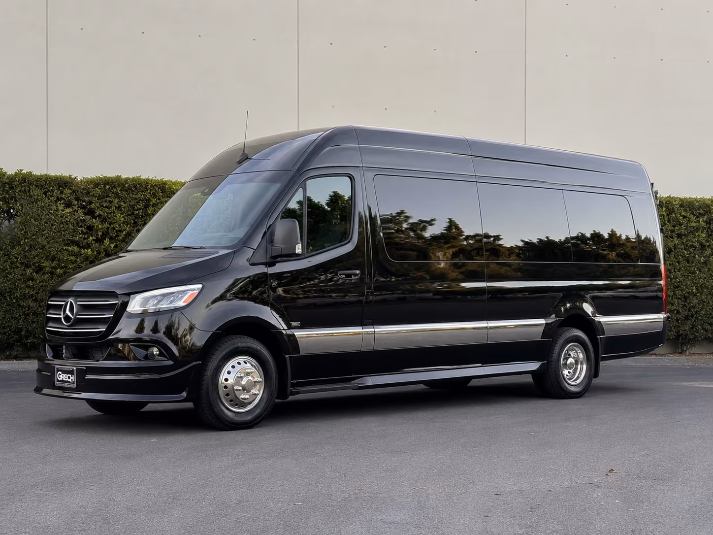 sprinter van transportation to major arenas and amphitheaters near tyler texas