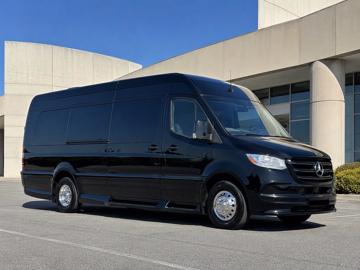 tyler 8 passenger sprinter van