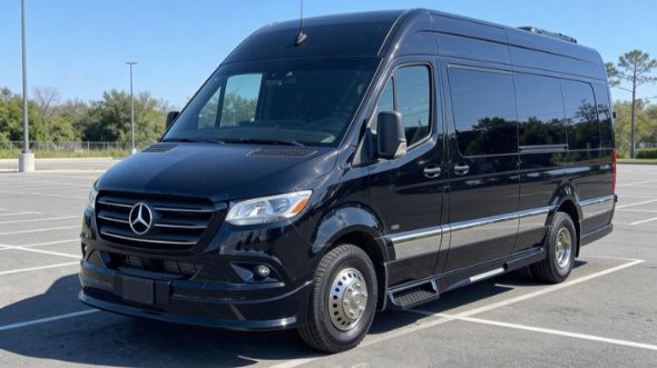 tyler 8 passenger sprinter van